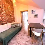 Apartamento Old Town -bosacka 2 Bedrooms B43 Cracovia